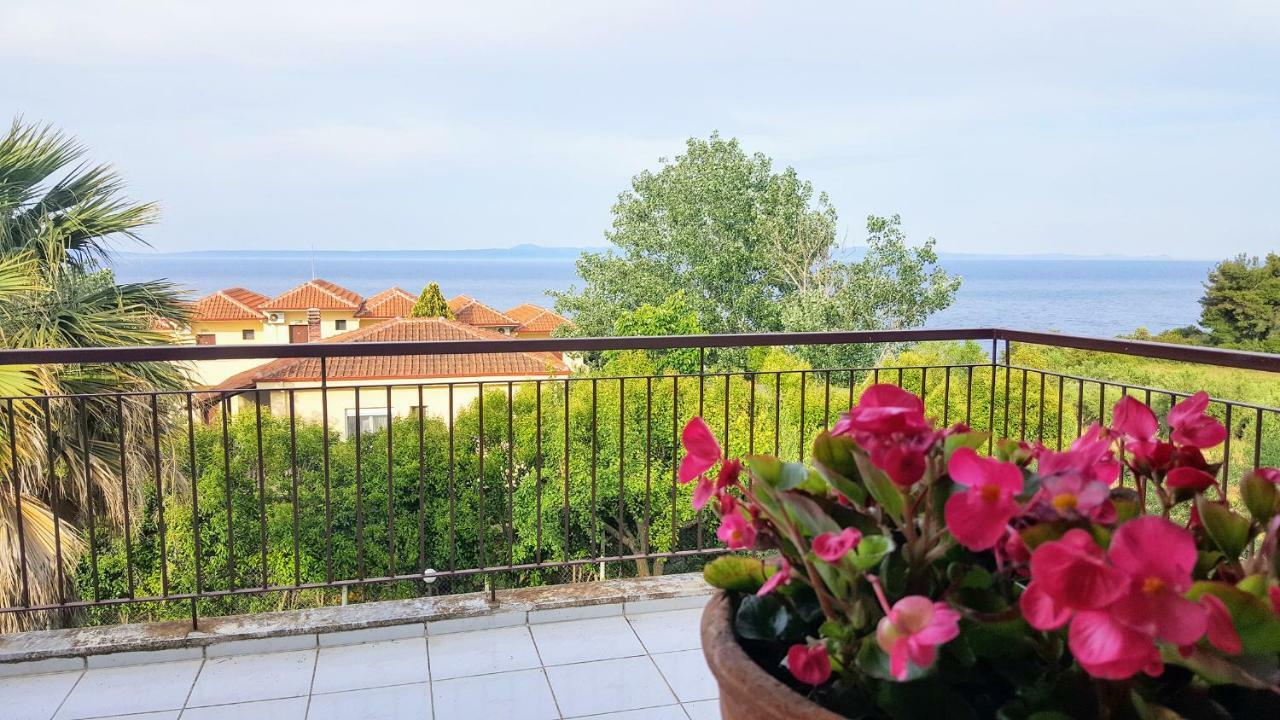 Ferienwohnung Amazing Sea View Loft, Áfitos Exterior foto